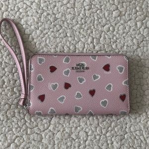 Coach Wristlet in Light Pink
